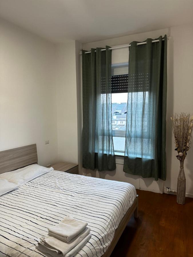 Filzi Appartamento Centrale Milano Exteriör bild